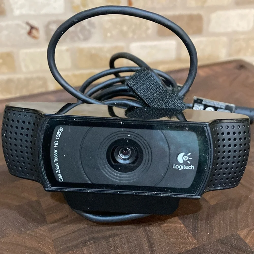 Logitech Carl Zeiss Tessar HD 1080p Webcam